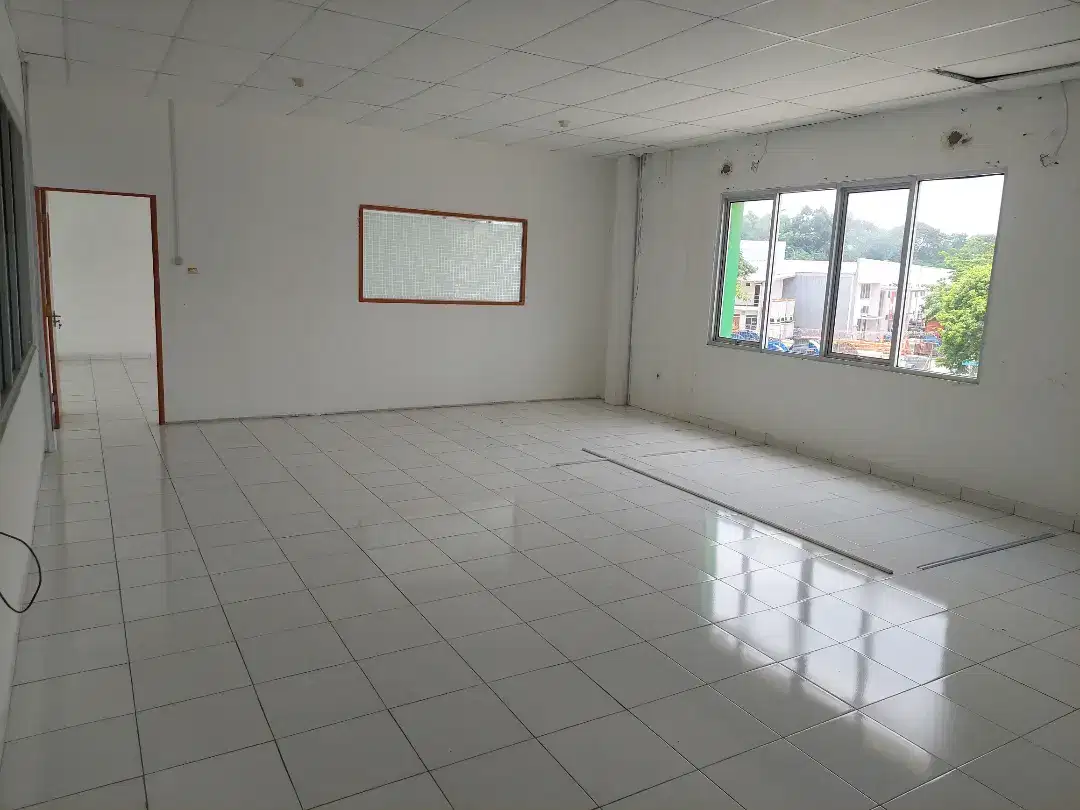 Gudang disewakan di Delta Silicon Lippo Cikarang